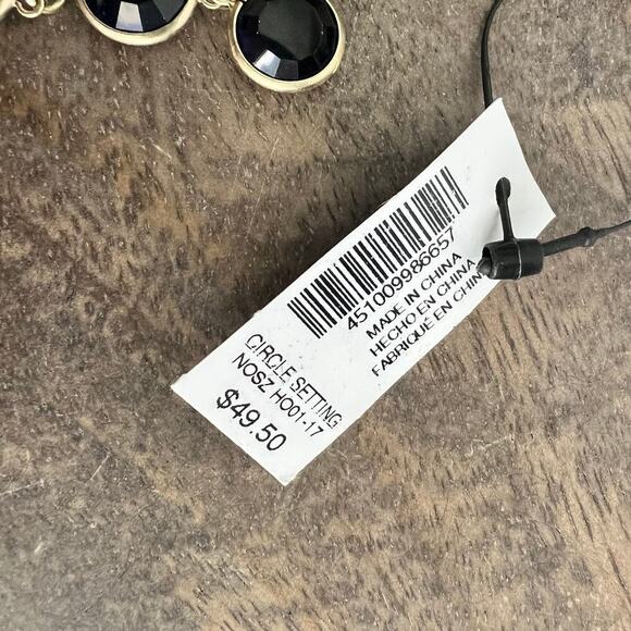 New with tags Chico's Lariat Royal Blue Faceted Gold Tone Station Necklace - Picture 6 of 6